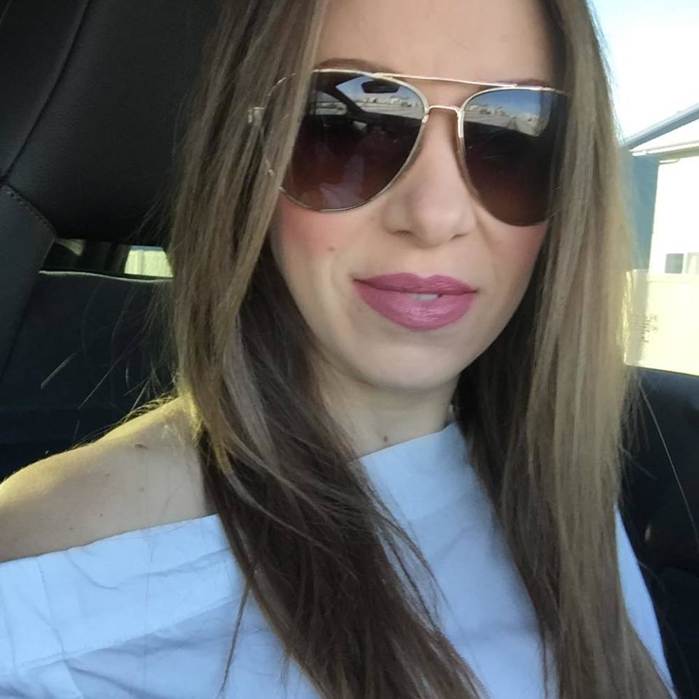 Meet your Posher, Melissa